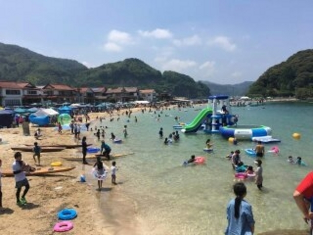 夏場は海水浴場として大賑わいです。_SUPSHOP海楽松江