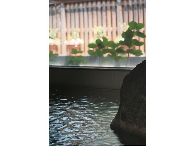 天然温泉 八百坊