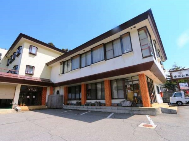 岩間山荘