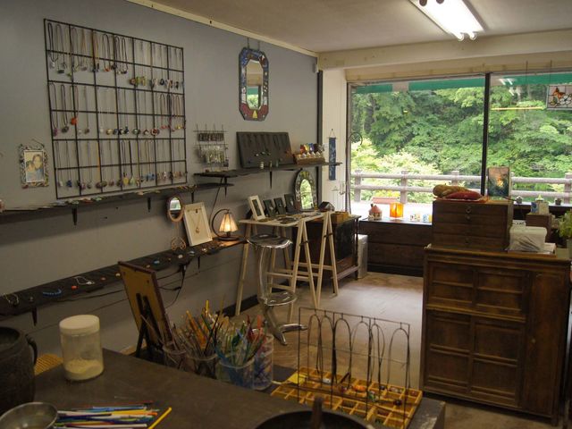 ガラス工房とよもと店内_ガラス工房とよもと