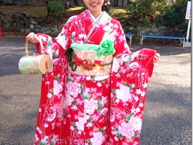 着物あそび にっこり