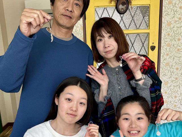 手作りジュエリー金の日辻