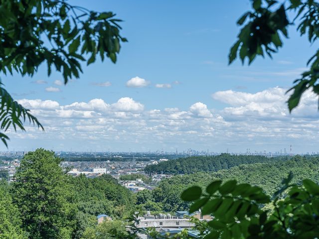 少し登ると里山の風景を楽しむことのできる展望台も。_BIO-RESORT HOTEL&SPA O Park OGOSE