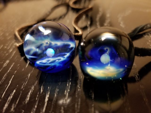 『宇宙ガラス制作体験』成果にたった一つの自分だけのネックレス!_伊勢硝子