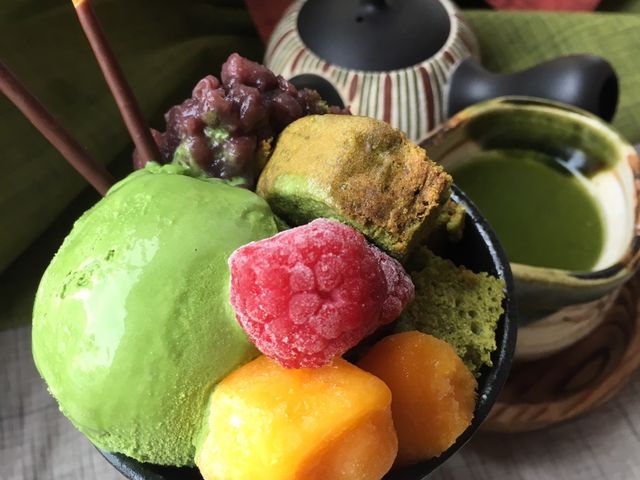CAFEでは自慢の静岡茶とともに、抹茶スイーツがお召し上がりいただけます。_和CAFE茶楽