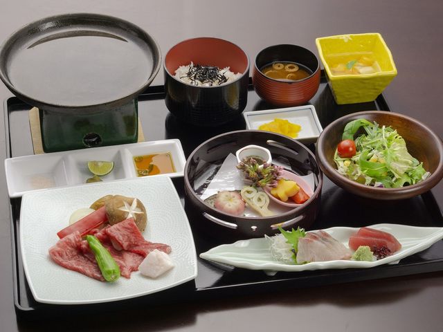 【和牛御膳】(一例)_有馬温泉 メープル有馬