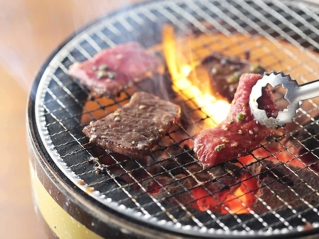 炭火焼肉屋さかい四日市ときわ店の写真1