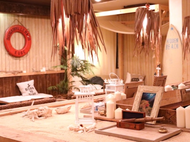 店内はビーチをイメージしたオシャレなデザイン♪_AQCIA divehouse