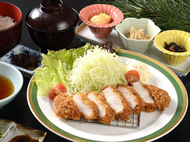 人気メニュー☆とんかつ御膳_国民宿舎 みやじま杜の宿