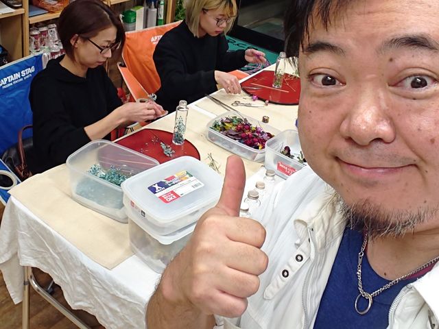 ばっちり教えますよ〜💛_ハーバリウム伝道師 理容あづさ