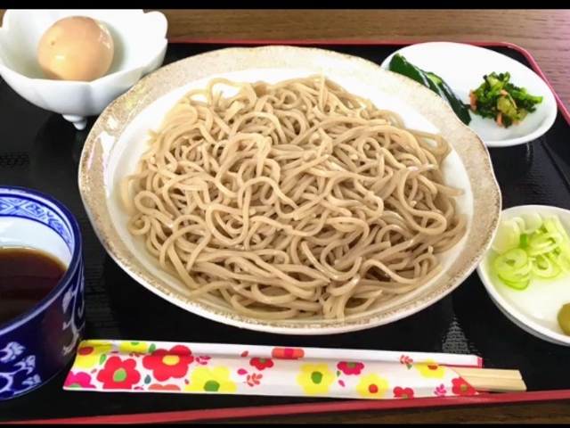 お昼は隣接の梅いち蕎麦へ_みいずみ温泉 吉乃ゆ