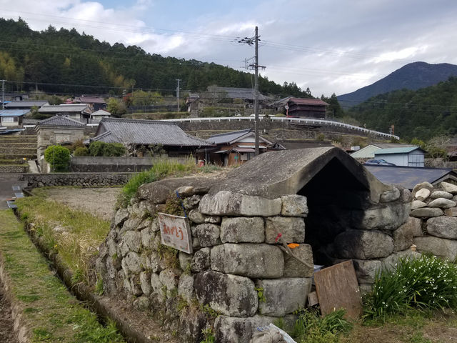 熊野石蔵美術館(田垣内家住宅石蔵)
