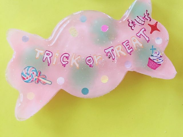 UVレジンは簡単で子供さんにも人気です 可愛い作品を作ってみませんか?_Plus+hands_room