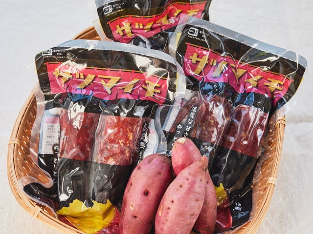 べにはるか焼き芋もあります_カゴンマルシェいちご狩り農園
