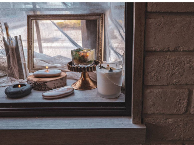 Salt hip candle
