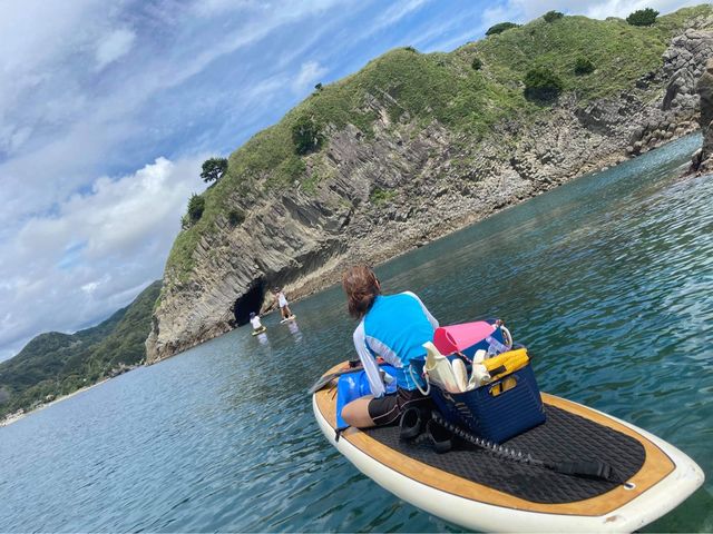 静かな海の上でリラックス_KOURABASE(コウラベース)