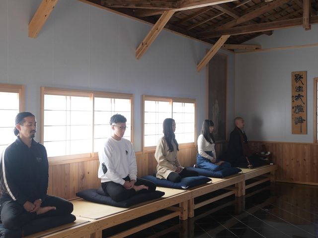 坐禅もできます。_禅×サウナ 大泰寺