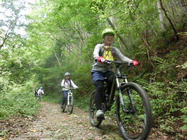 思わず笑顔(怖すぎて無意識に出る笑顔)。_バイクライフサポートシステム