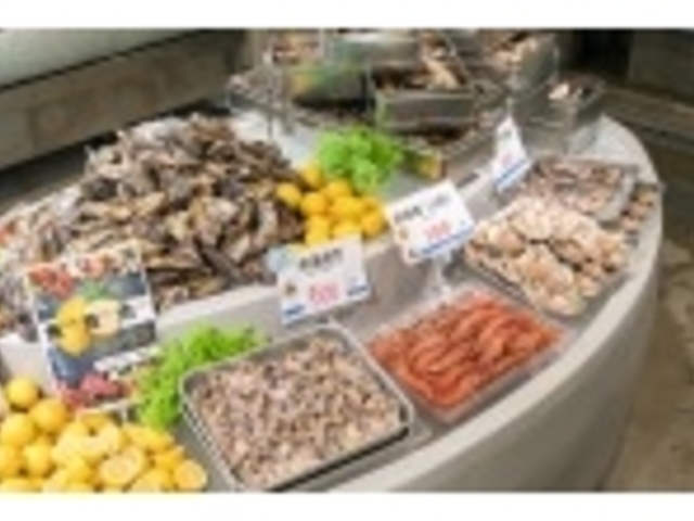 選べる食材70種以上!海産物だけでなく、肉類、ご飯、デザート、本格的なパエリア・アヒージョ迄あります_魚太郎浜焼きバーベキュー ラグーナ蒲郡店