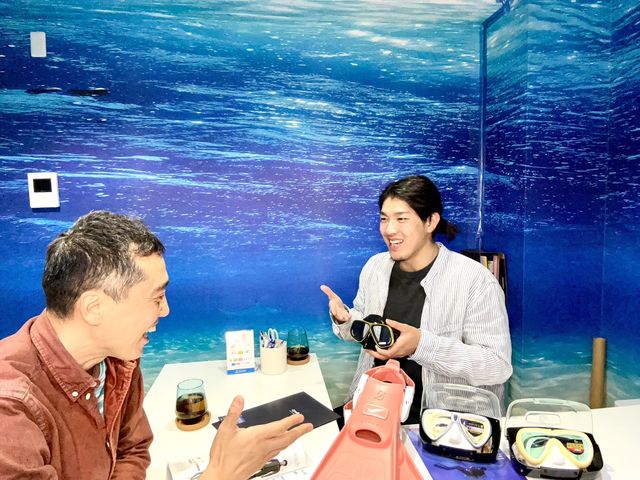 伊豆高原ダイビングスクール渋谷店店内受付風景です!お待ちしております!_伊豆高原ダイビングスクール渋谷店