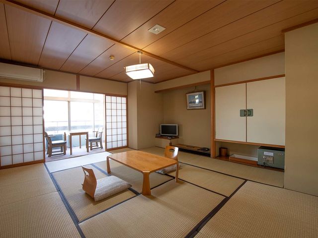 和室10畳_昭和湯治の宿 緑華苑