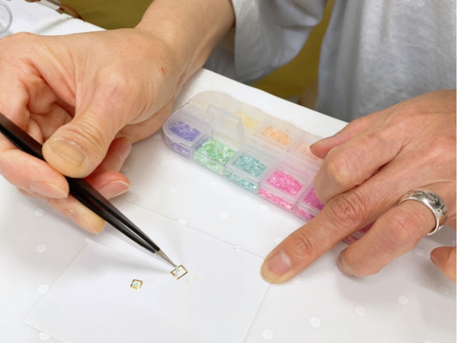 好きなパーツ等を選んで作成するのは楽しい!_Hollynail healingsalon
