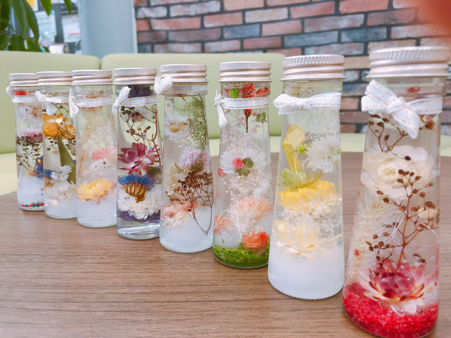 みんなで作るといろいろな作品が完成します。_マルサマルシェ笛吹店