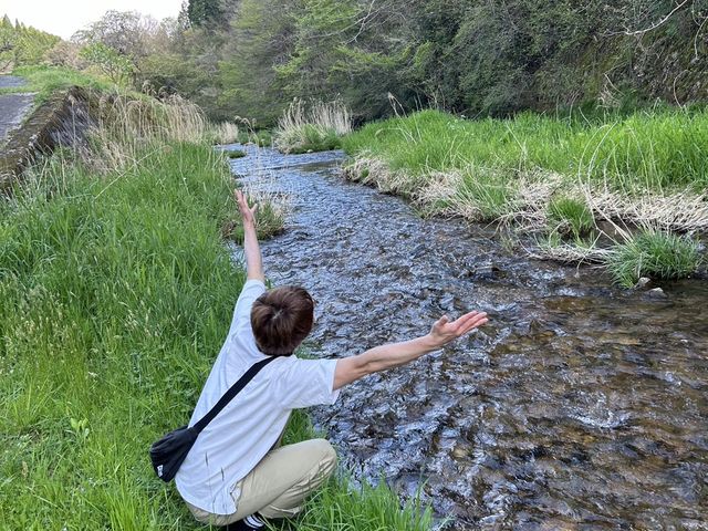 目の前には川があります。_オートキャンプ場 川のほとり