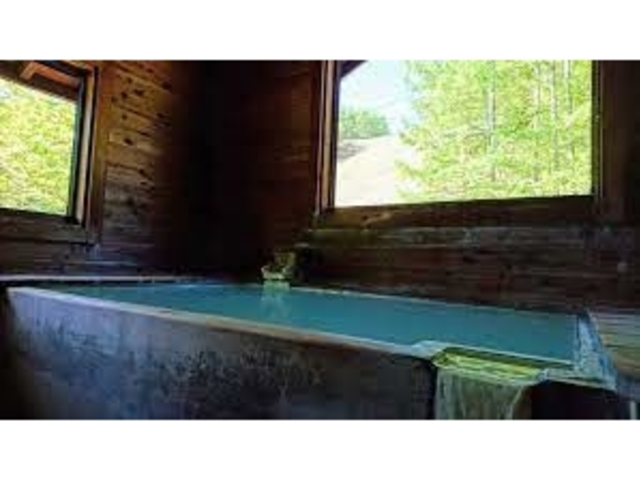 癒しの温泉_登攀小屋・岩雪沢