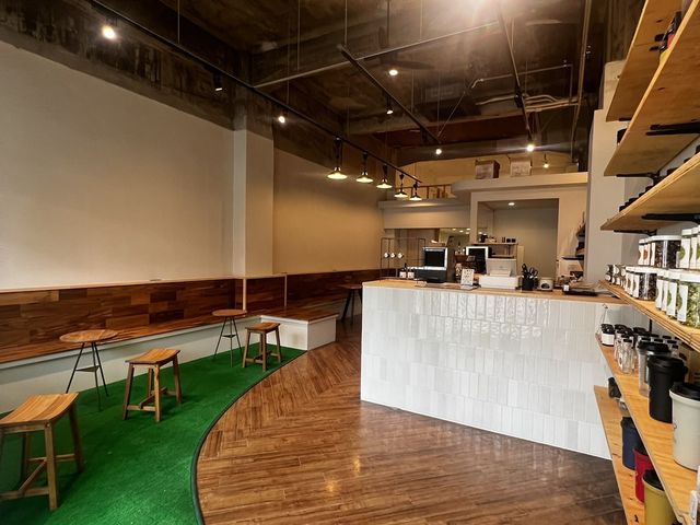 店舗内観_CHABAKKA TEA PARKS 熱海店