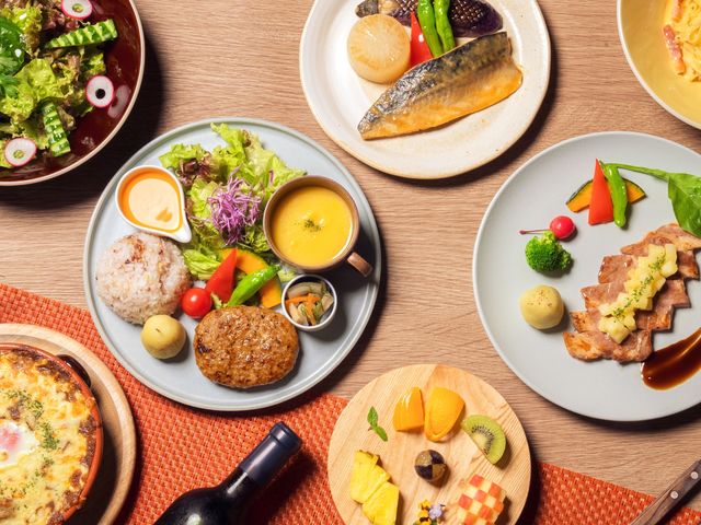 山形の旬の食材を活かした和食・洋食・麺類・スイーツを20種類以上ご用意_おふろCafe yusa