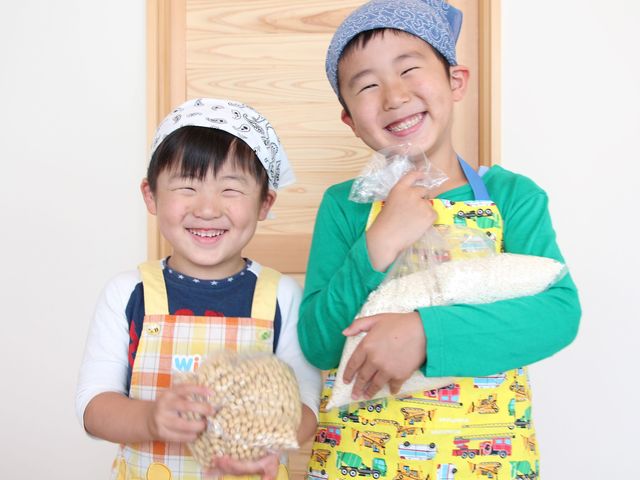 お子様から大人まで誰でも体験できます_若松味噌醤油店