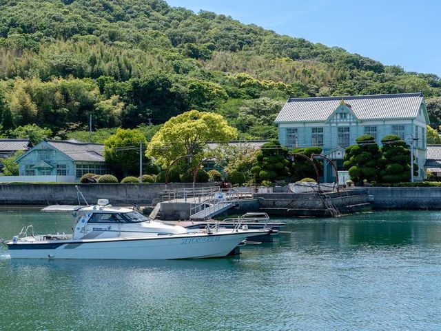 粟島のシンボル_瀬戸内海ボートクルージングFUJIWARA