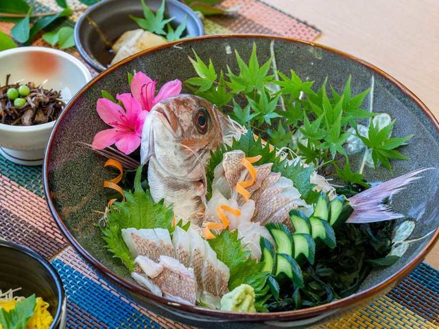 瀬戸内の島飯_瀬戸内海ボートクルージングFUJIWARA