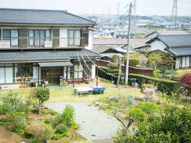 外観は普通の農家の『おうち』ですが、体験を行っております。_狭山茶農家ささら屋