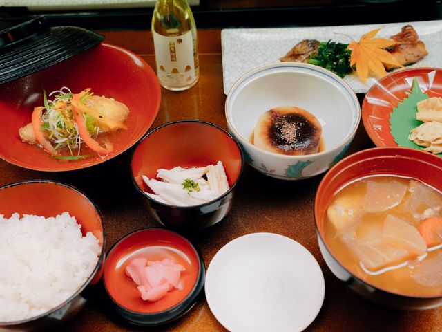 古峯神社の神様にお供えした材料を使用して調理している神饌料理になります。_前日光醸造所