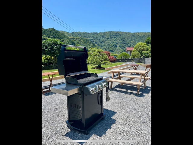 ガスグリルや炭焼きグリルで、お手軽に本格BBQをお楽しみいただけます_free space 和田