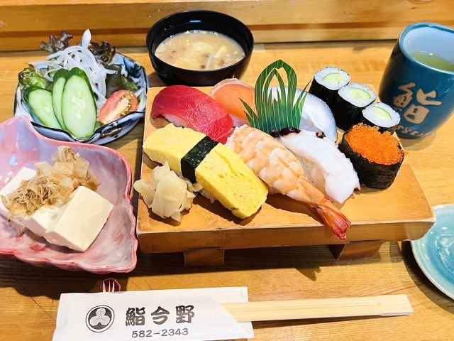 日本文化体験のお食事は、お寿司かお蕎麦_Blapper