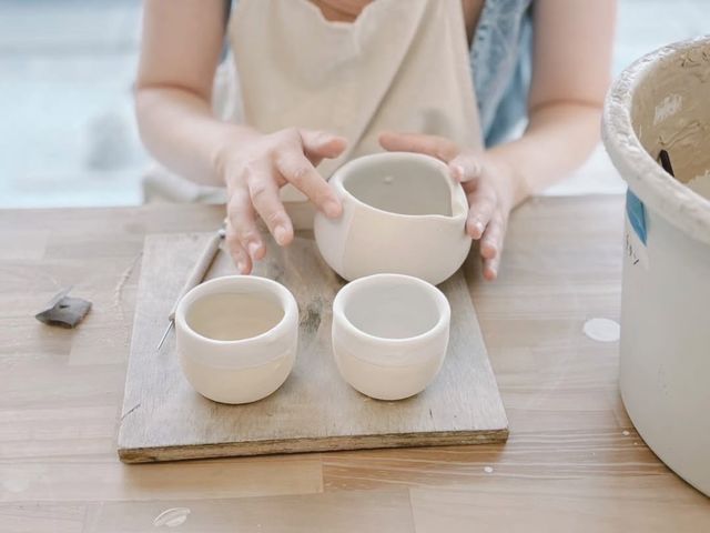 自分で作った器は愛着たっぷり♪_陶芸教室イオ
