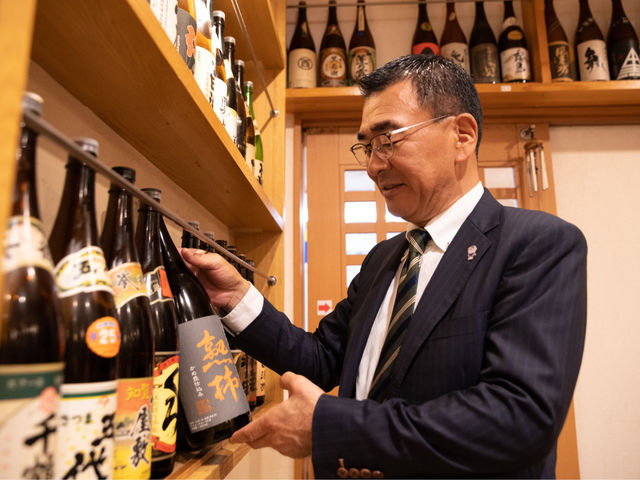 かごしま黒豚六白亭
焼酎アドバイザー厳選の焼酎 店主が選び抜いた焼酎を低価格で提供。焼酎のプロが、お好みに合わせて美味しい銘柄と料理をご提案します。_ホテルユニオン