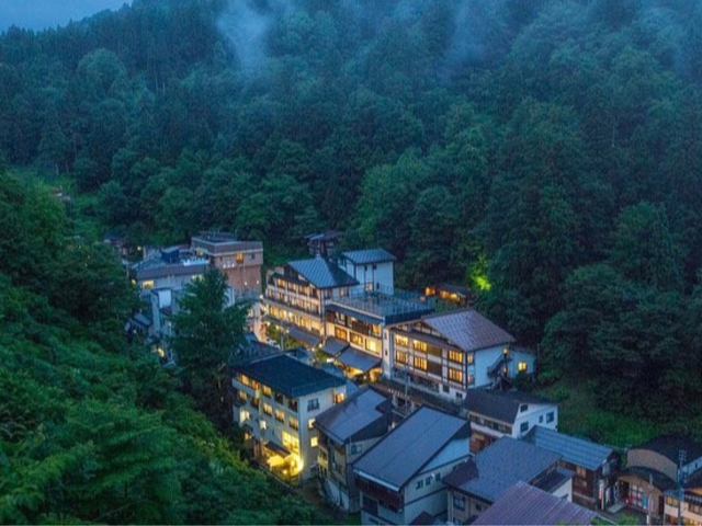 松之山温泉合同会社まんま(里山ビジターセンター)