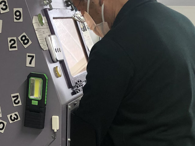 おじさんも頑張ってます_工房のぐさ