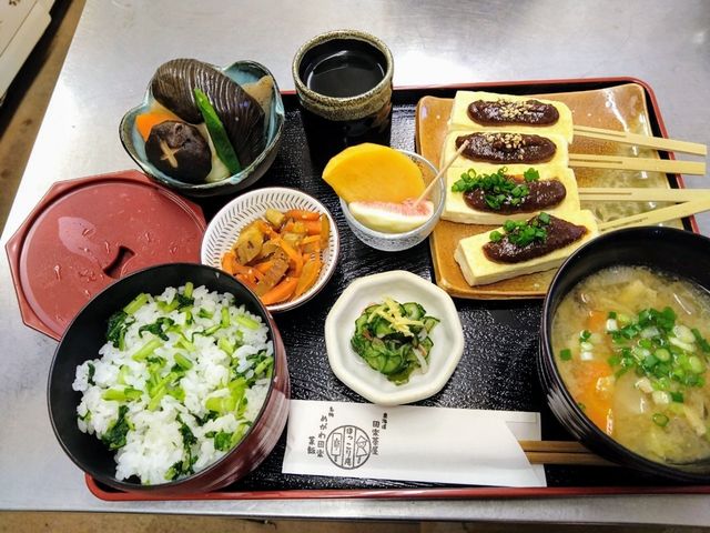 ほっこり庵セット
1,200円_田楽茶屋 ほっこり庵
