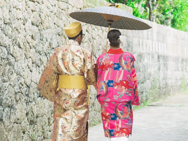 歩きやすい琉装でお散歩へ_OKINAWA KIMONO家