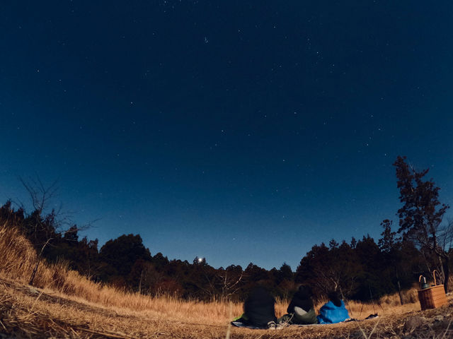 冬のナイトツアーは星空ウォッチング。満天の星空を見ながら、星座と宇宙の物語に想いを馳せてみませんか?_ネイチャーツアー Ecotone