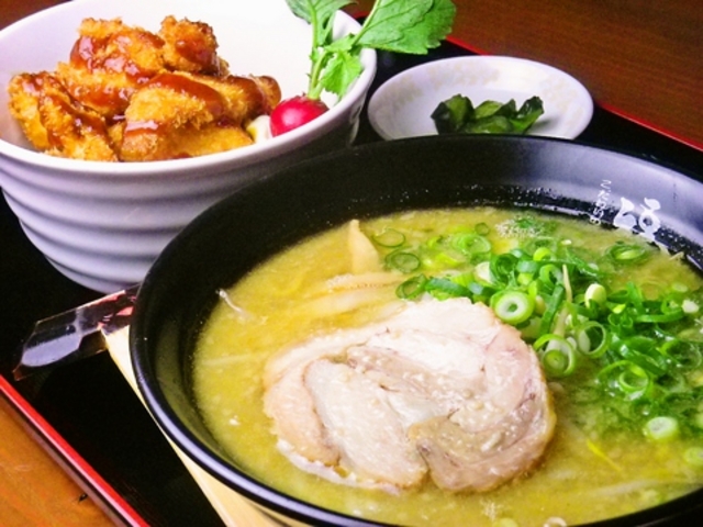 福ちゃんラーメン 下地店の写真1