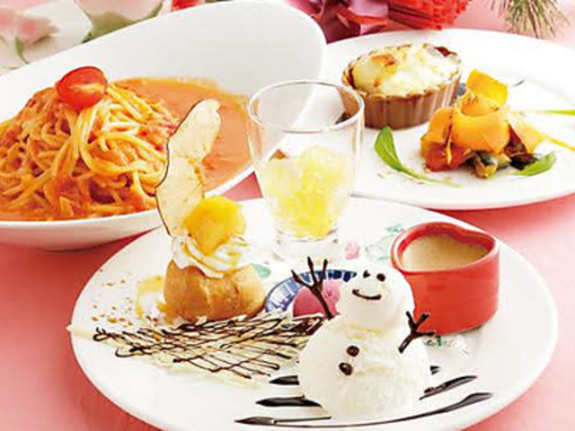 カフェ 赤い風船の写真1