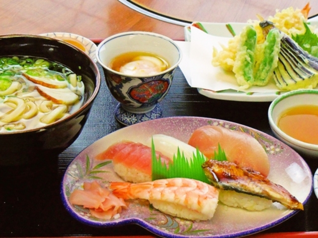 和風お食事処 多も里の写真1