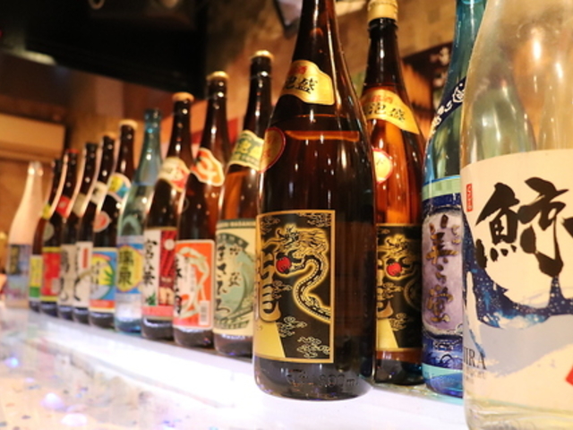 沖縄ダイニング Rakuchinの写真1