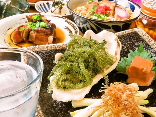 沖縄居酒屋イラヨイ夜市の写真1